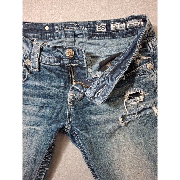 Miss Me Embellished Capri Jeans 26 30x19 Distressed Holes Selvedge T Flap Pocket - Picture 7 of 12
